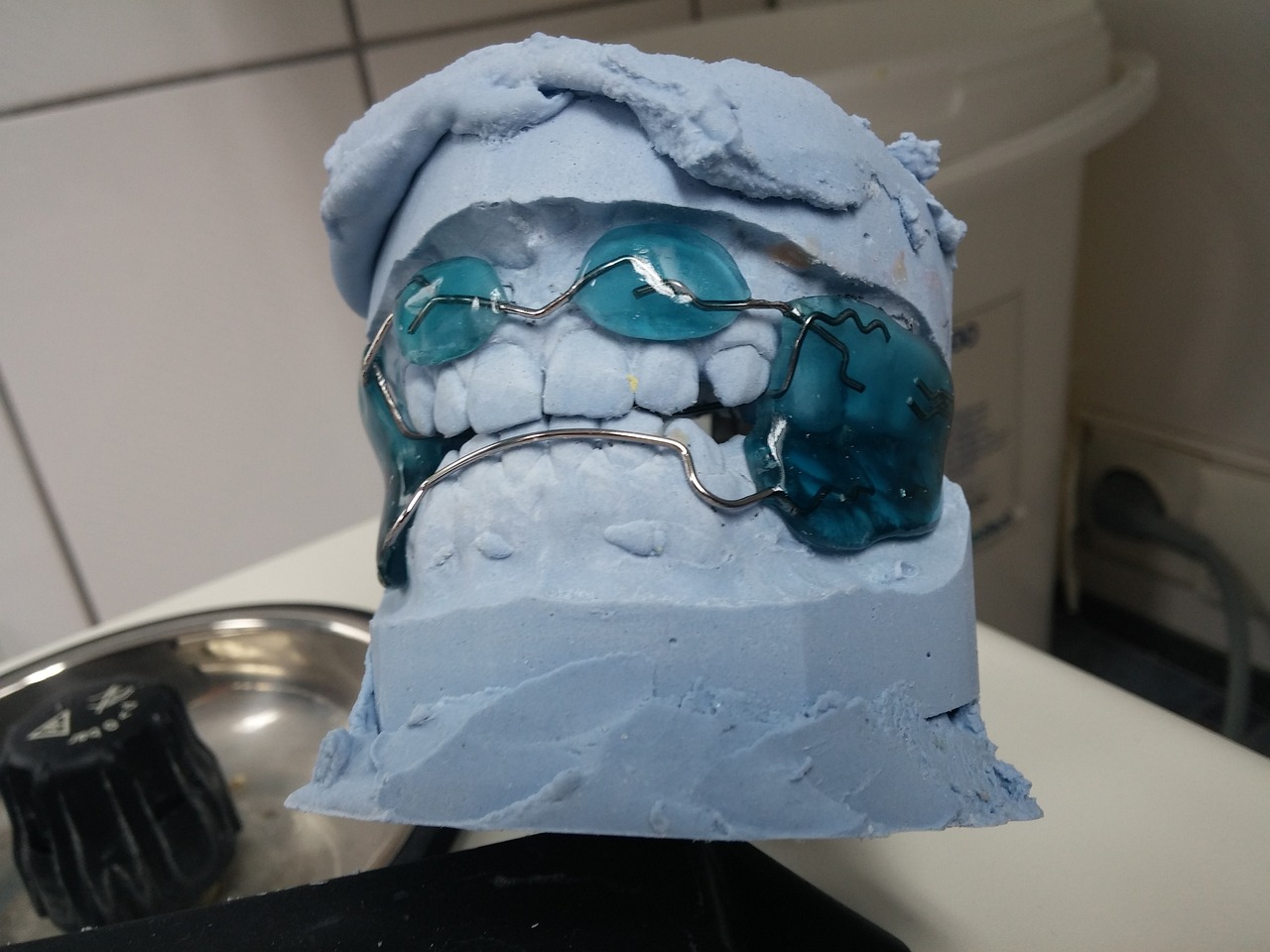 Cosmetic Dentistry Procedures: Top 6 Practical Benefits
